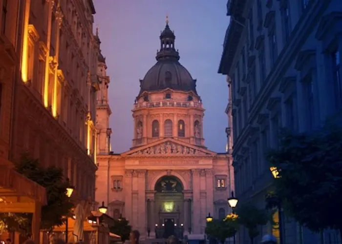 Kastely - Buda Castle Budapešť